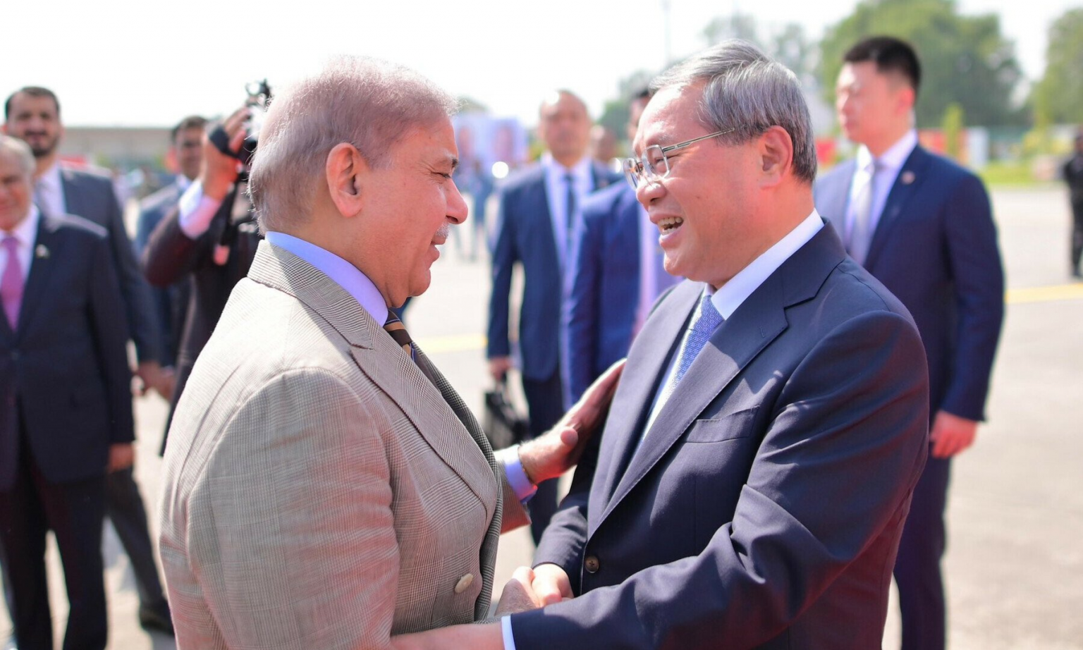 Chinese Premier Li Qiang Arrives in Pakistan for Bilateral Visit and SCO Summit