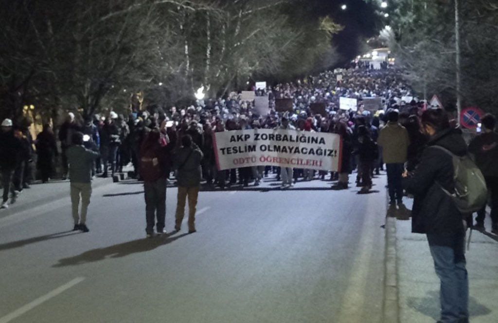 Mass Protests Erupt Across Turkey Following Arrest of Erdogan Rival Ekrem Imamoglu