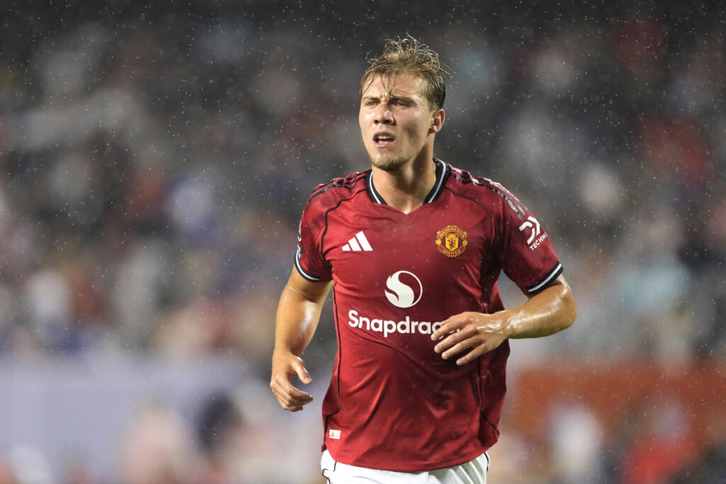 Talks Continue Over Hojlund’s Move to Napoli